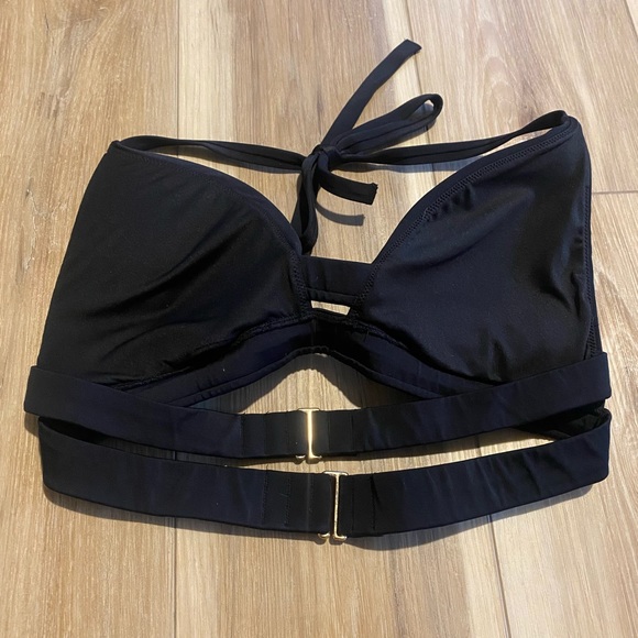 Victoria’s Secret Bikini Top - Picture 3 of 3